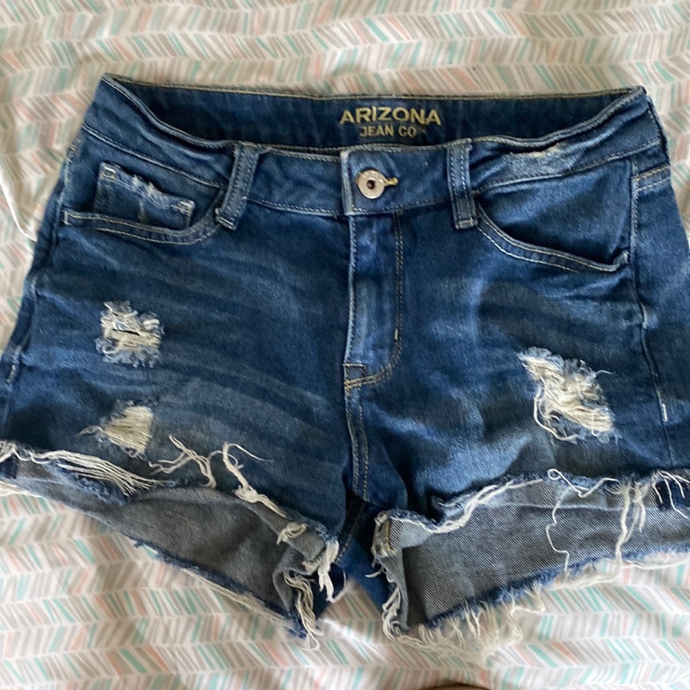 arizona jean co distressed blue denim shorts